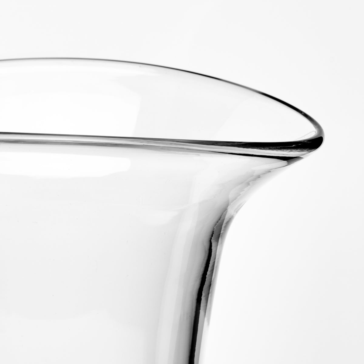 Barre Vase